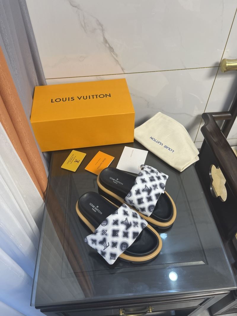 Louis Vuitton Low Shoes